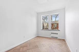 2137 E 1st St, Brooklyn, NY 11223 - Photo 3