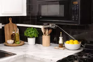 220 E 57th St, New York City, NY 10022 - Photo 5