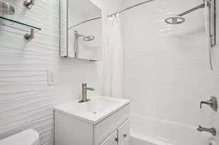 1064 New York Ave, Brooklyn, NY 11203 - Photo 7