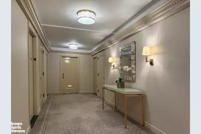 210 E 73rd Street #7F, New York, NY 10021 - Photo 7