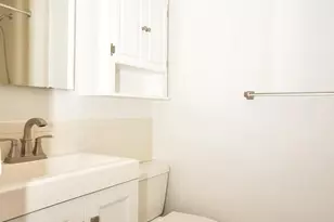 207 E 21st St, New York City, NY 10010 - Photo 5