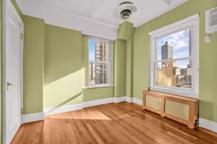 1049 Park Ave, New York City, NY 10028 - Photo 13