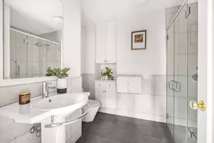1049 Park Ave, New York City, NY 10028 - Photo 15