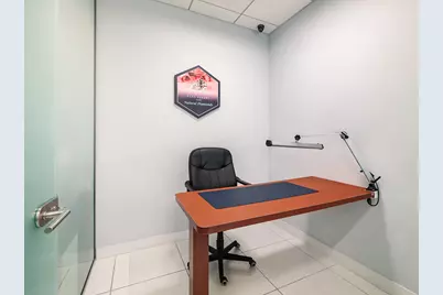 50 W 47th Street #2007, New York, NY 10036 - Photo 5