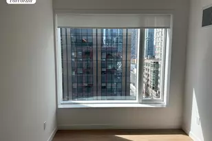 550 10th Ave, New York City, NY 10018 - Photo 9