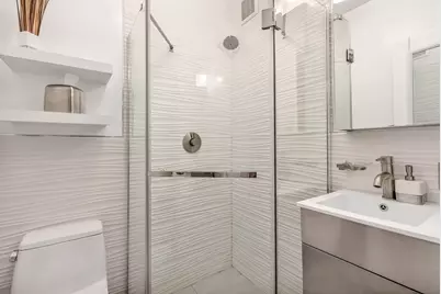 424 E 77th Street #1D, New York, NY 10075 - Photo 7