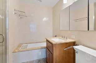 45 Park Ave, New York, NY 10016 - Photo 5