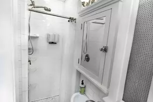 236 E 78th St, New York City, NY 10075 - Photo 5
