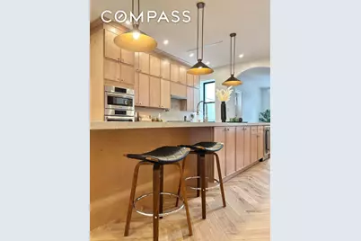 966 St Johns Place, New York City, NY 11213 - Photo 5