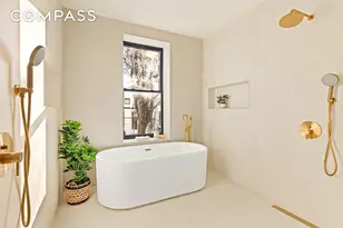 966 St Johns Pl, New York City, NY 11213 - Photo 11