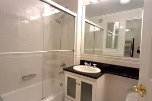 400 E 90th St, New York City, NY 10128 - Photo 7