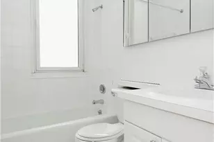 230 W 55th St, New York, NY 10019 - Photo 5