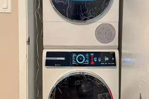 631 E 9th St, New York City, NY 10009 - Photo 9