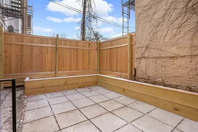 408 E 29th Street, New York City, NY 11226 - Photo 3