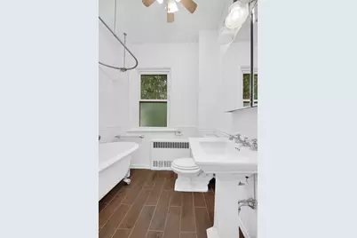 242 Stratford Road, New York City, NY 11218 - Photo 23