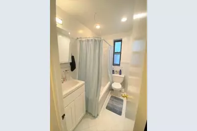 340 E 66th Street #2C, New York, NY 10065 - Photo 9