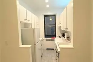 340 E 66th St, New York, NY 10065 - Photo 5