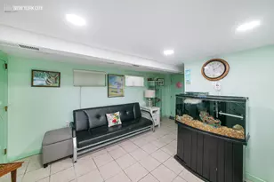 2044 W 8th St, Brooklyn, NY 11223 - Photo 7