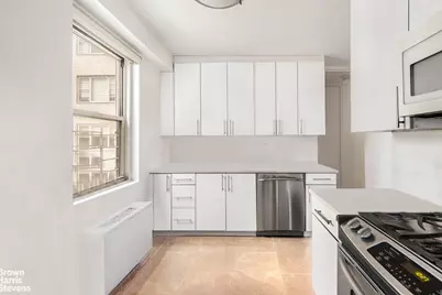 300 E 40th Street #16K, New York City, NY 10016 - Photo 19