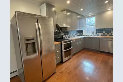 682 E 42nd Street #1, New York City, NY 11203 - Photo 3