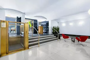 25 W 54th St, New York City, NY 10019 - Photo 15