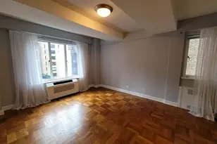 40 Central Park S, New York, NY 10019 - Photo 7