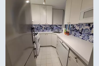 40 Central Park S #12F, New York, NY 10019 - Photo 9