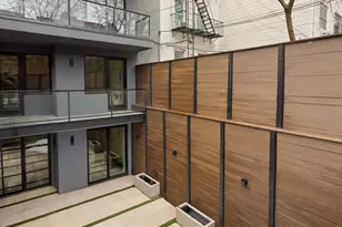 598 Sterling Pl, New York City, NY 11238 - Photo 17