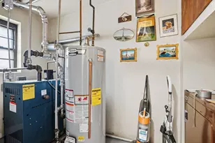 61-82 56th St, Maspeth, NY 11378 - Photo 45