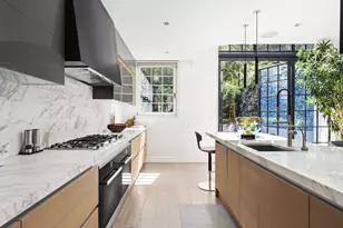 146 Waverly Pl, New York, NY 10014 - Photo 13