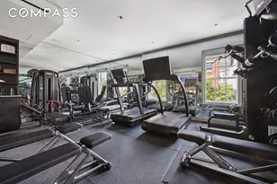 146 Waverly Pl, New York, NY 10014 - Photo 29