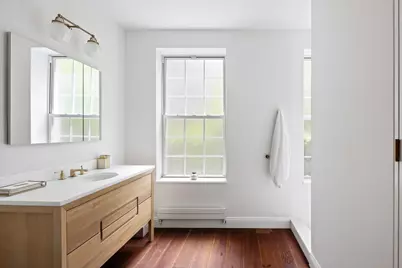 362 W 19th Street, New York, NY 10011 - Photo 11