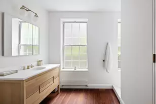 362 W 19th St, New York, NY 10011 - Photo 11