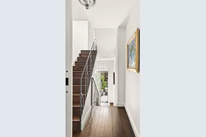 362 W 19th Street, New York, NY 10011 - Photo 17