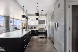 10 Little W St, New York City, NY 10004 - Photo 5