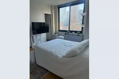 303 E 60th Street #8B, New York City, NY 10022 - Photo 7