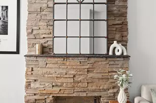 429 W 24th St, New York City, NY 10011 - Photo 9