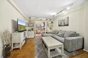 241 E 76th St, New York City, NY 10021 - Photo 1