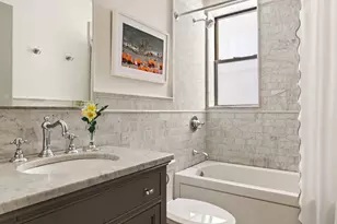 129 E 82nd St, New York City, NY 10028 - Photo 7