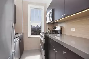 299 W 12th St, New York City, NY 10014 - Photo 15