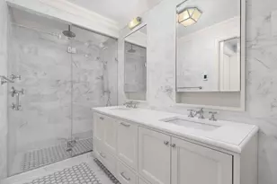 182 Waverly Pl, New York, NY 10014 - Photo 5