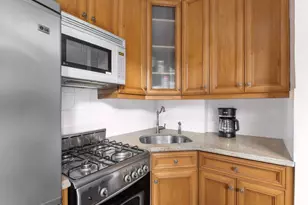 1160 3rd Ave, New York, NY 10065 - Photo 7