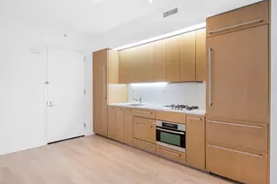 340 E 23rd St, New York City, NY 10010 - Photo 5