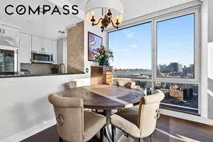 635 W 42nd St, New York City, NY 10036 - Photo 3