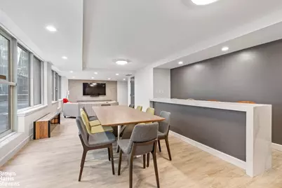 333 E 45th Street #7B, New York City, NY 10017 - Photo 11