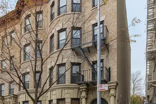 571 8th St, New York City, NY 11215 - Photo 1