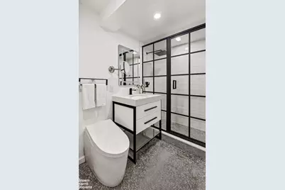 750 Park Avenue #8A, New York City, NY 10021 - Photo 5