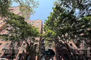 221 E 78th St, New York City, NY 10075 - Photo 9