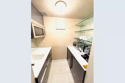 111 E 56th Street #712, New York, NY 10022 - Photo 3