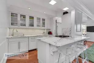 333 E 55th St, New York City, NY 10022 - Photo 3